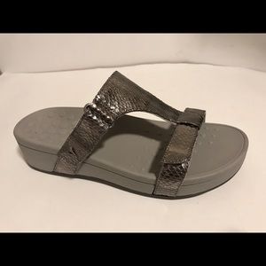 Vionic Ellie Pewter Slide Sandal Sz 9 LIKE NEW